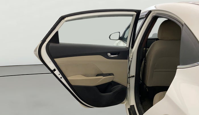 2022 Hyundai Verna SX 1.5 VTVT, Petrol, Manual, 52,780 km, LHS Rear Door