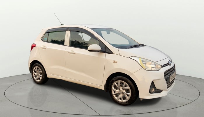 2017 Hyundai Grand i10 MAGNA AT 1.2 KAPPA VTVT, Petrol, Automatic, 53,296 km, Right Front Diagonal