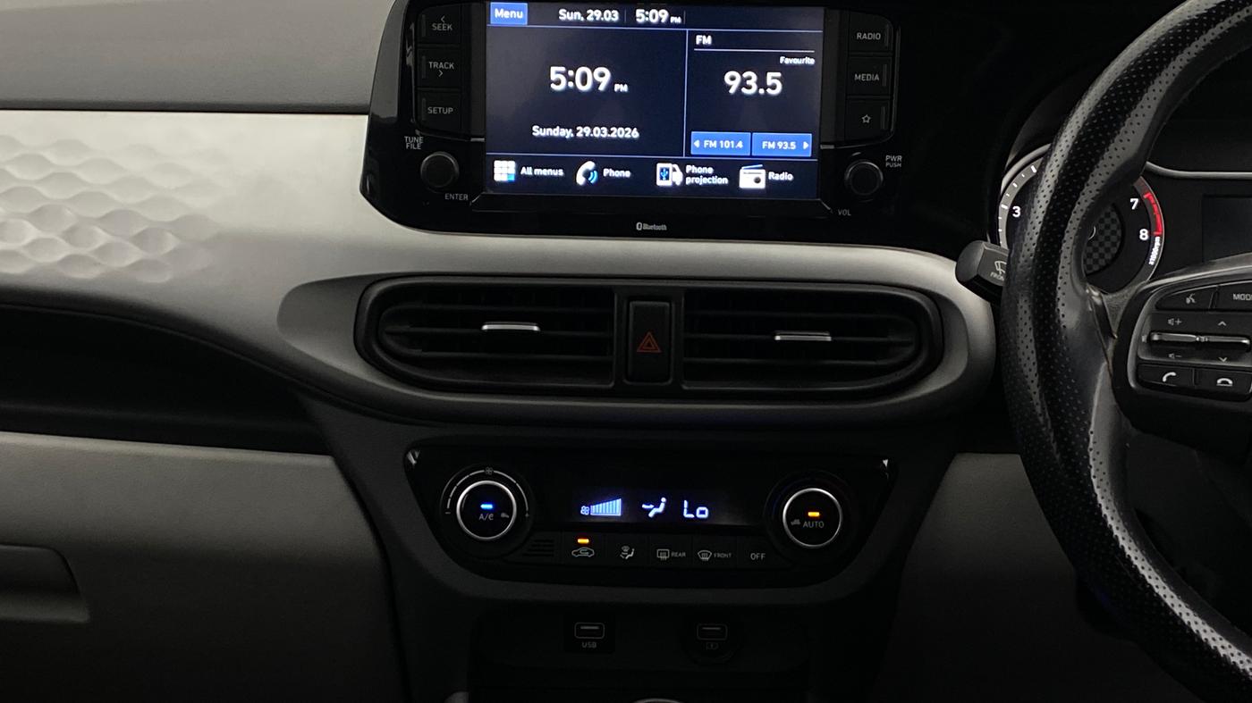 2019 Hyundai GRAND I10 NIOS SPORTZ AMT 1.2 KAPPA VTVT, Petrol, Automatic, 52,372 km, Air Conditioner