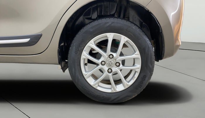 2018 Maruti Swift ZXI AMT, Petrol, Automatic, 38,120 km, Left Rear Wheel