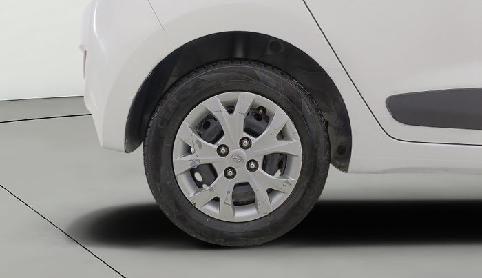 2016 Hyundai Grand i10 SPORTZ 1.2 KAPPA VTVT, Petrol, Manual, 70,486 km, Right Rear Wheel