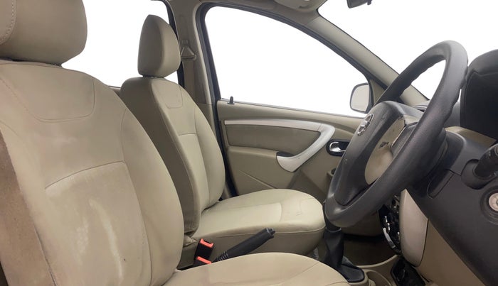 2014 Nissan Terrano XL (P), Petrol, Manual, 77,126 km, Right Side Front Door Cabin