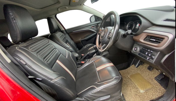 2022 Maruti BREZZA ZXI + SMART HYBRID, Petrol, Manual, 77,792 km, Right Side Front Door Cabin