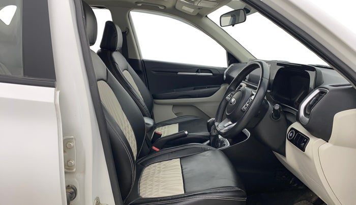 2021 KIA SONET HTX 1.0 IMT, Petrol, Manual, 39,789 km, Right Side Front Door Cabin