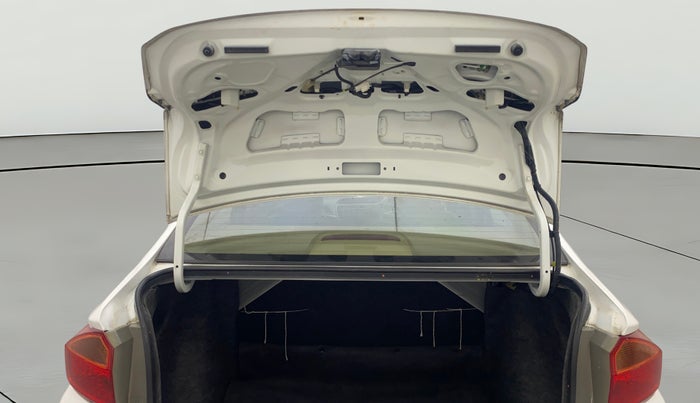 2017 Honda City 1.5L I-VTEC V MT, Petrol, Manual, 88,095 km, Boot Door Open