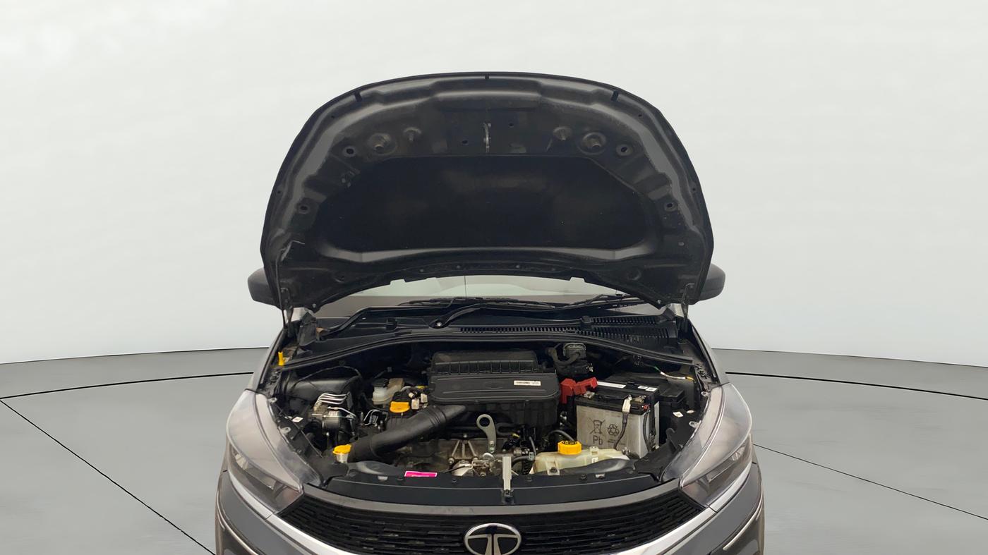 2025 Tata Tiago XM PETROL, Petrol, Manual, 4,416 km, Open Bonet