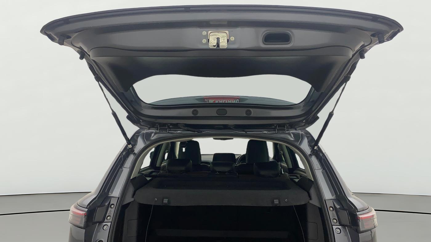 2023 Maruti Grand Vitara ZETA SMART HYBRID, Petrol, Manual, 19,902 km, Boot Door Open