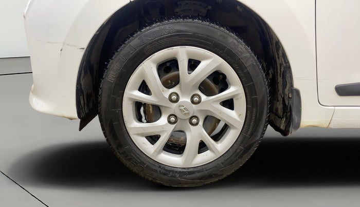 2019 Hyundai Grand i10 MAGNA 1.2 KAPPA VTVT, CNG, Manual, 1,12,058 km, Left Front Wheel