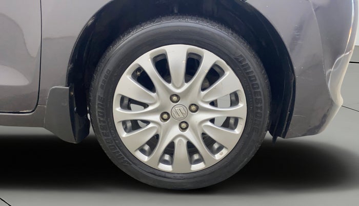 2017 Maruti Baleno ZETA PETROL 1.2, Petrol, Manual, 1,02,036 km, Right Front Wheel