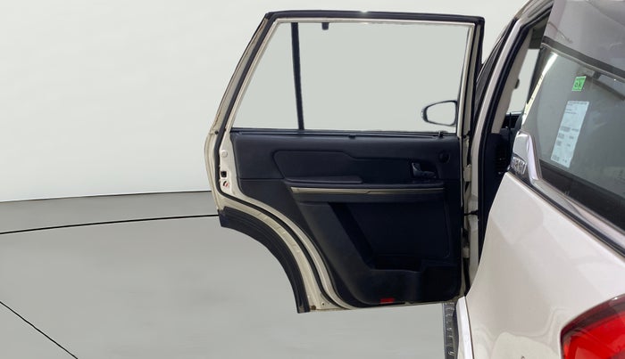 2018 Tata Hexa XTA 4X2 7 STR, Diesel, Automatic, 62,654 km, LHS Rear Door