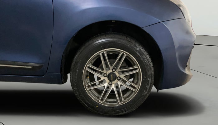 2018 Maruti Baleno DELTA PETROL 1.2, Petrol, Manual, 52,863 km, Right Front Wheel