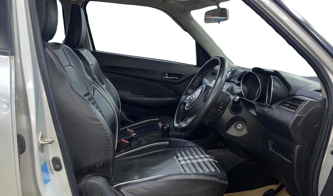 2020 Maruti Swift VXI, Petrol, Manual, 49,893 km, Right Side Front Door Cabin