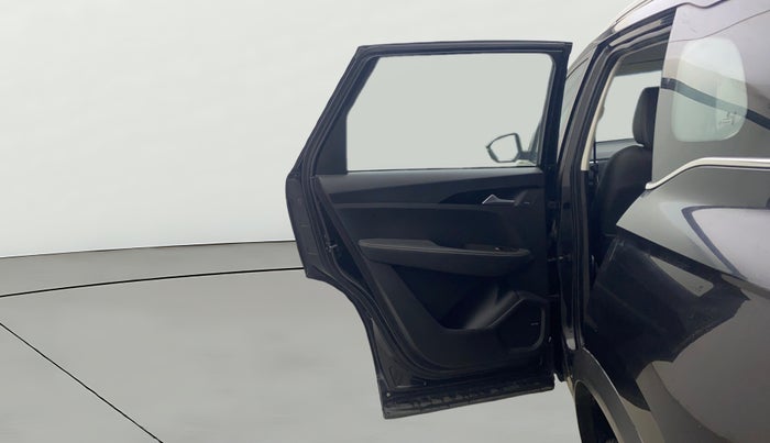 2019 MG HECTOR SMART 1.5 DCT PETROL, Petrol, Automatic, 33,769 km, LHS Rear Door