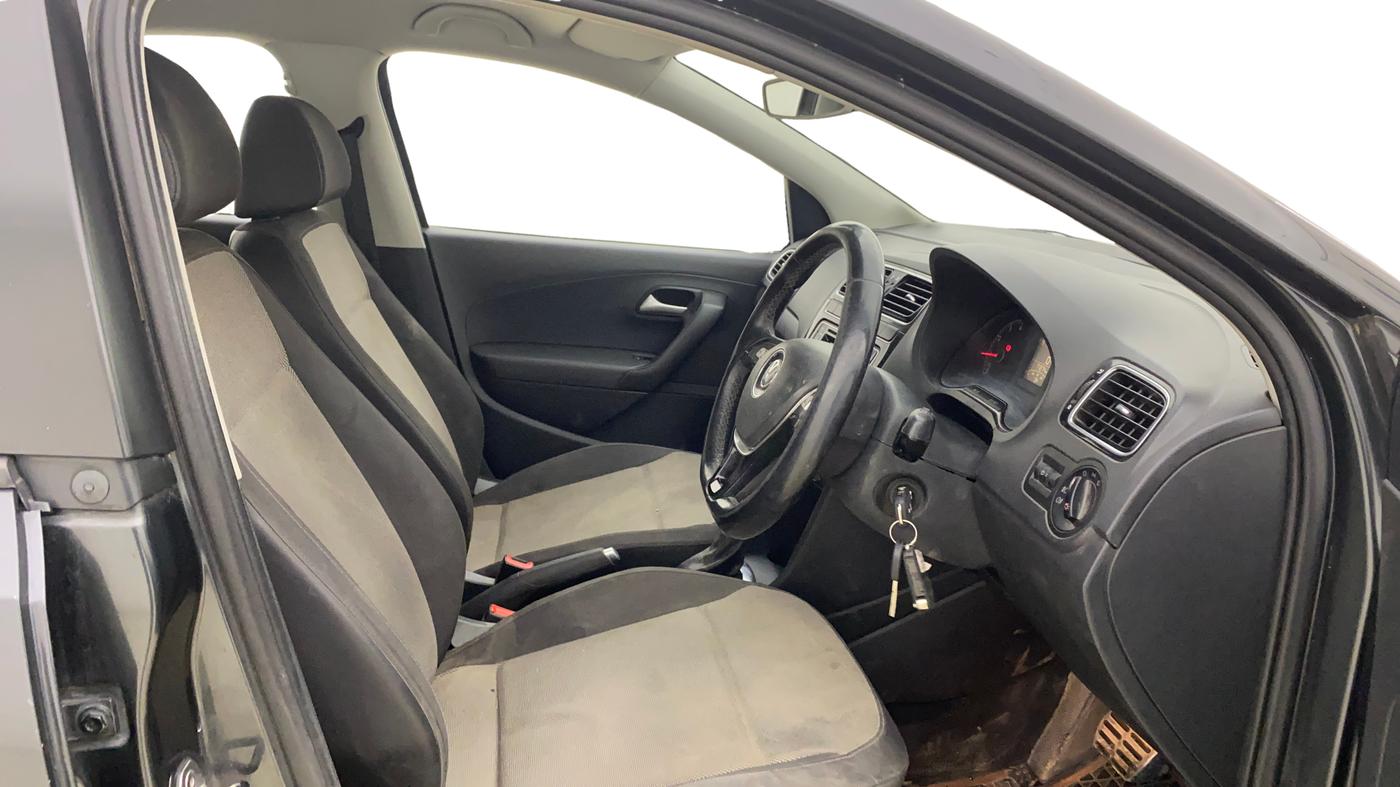 2016 Volkswagen Polo GT TSI AT, Petrol, Automatic, 77,274 km, Right Side Front Door Cabin