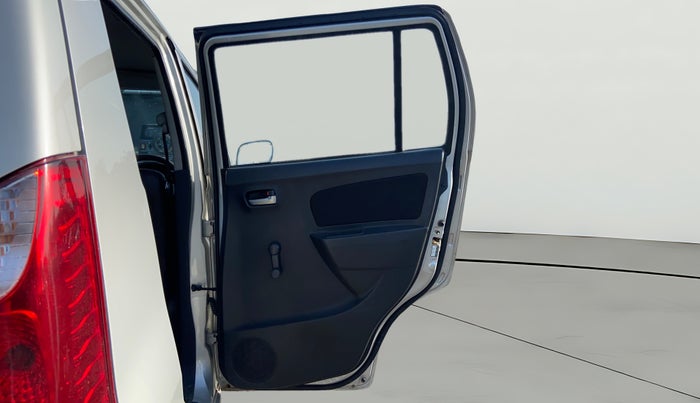 2012 Maruti Wagon R 1.0 LXI, Petrol, Manual, 74,095 km, RHS Rear Door