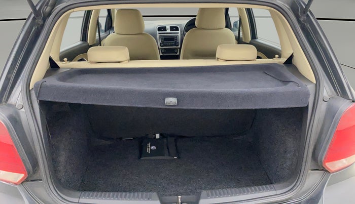 2015 Volkswagen Polo HIGHLINE1.5L, Diesel, Manual, 88,284 km, Boot Open Zoomed View