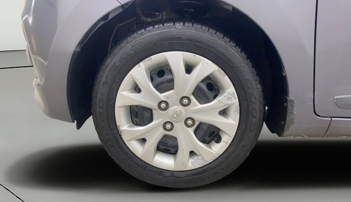 2014 Hyundai Grand i10 SPORTZ 1.2 KAPPA VTVT, Petrol, Manual, 60,381 km, Left Front Wheel