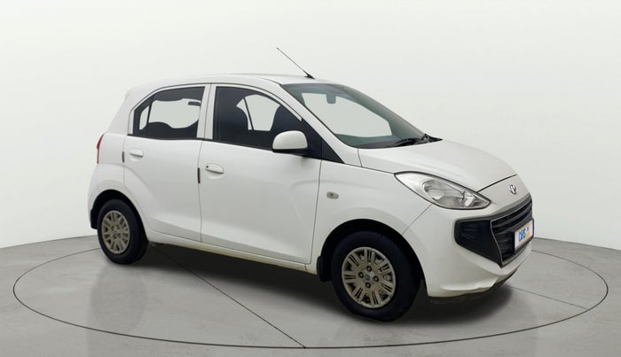 2019 Hyundai NEW SANTRO MAGNA, Petrol, Manual, 63,327 km, Right Front Diagonal