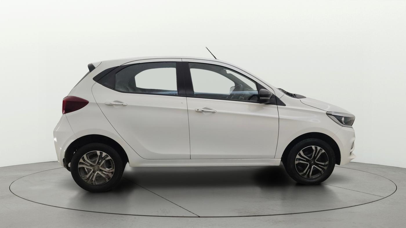2022 Tata Tiago XZ PLUS CNG, CNG, Manual, 47,512 km, Right Side View