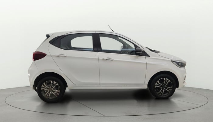 2022 Tata Tiago XZ PLUS CNG, CNG, Manual, 47,300 km, Right Side View