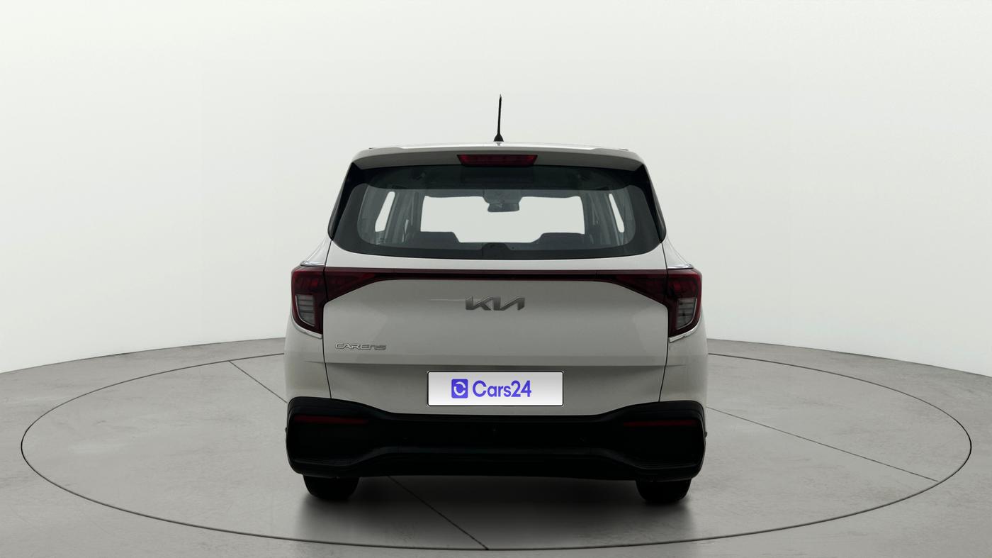 2022 KIA CARENS PREMIUM 1.5 PETROL 7 STR, Petrol, Manual, 18,600 km, Back/Rear