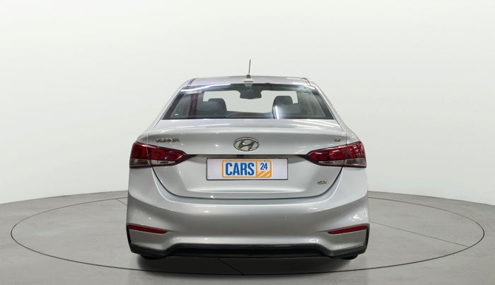 2017 Hyundai Verna 1.6 VTVT SX (O) AT, Petrol, Automatic, 72,278 km, Back/Rear