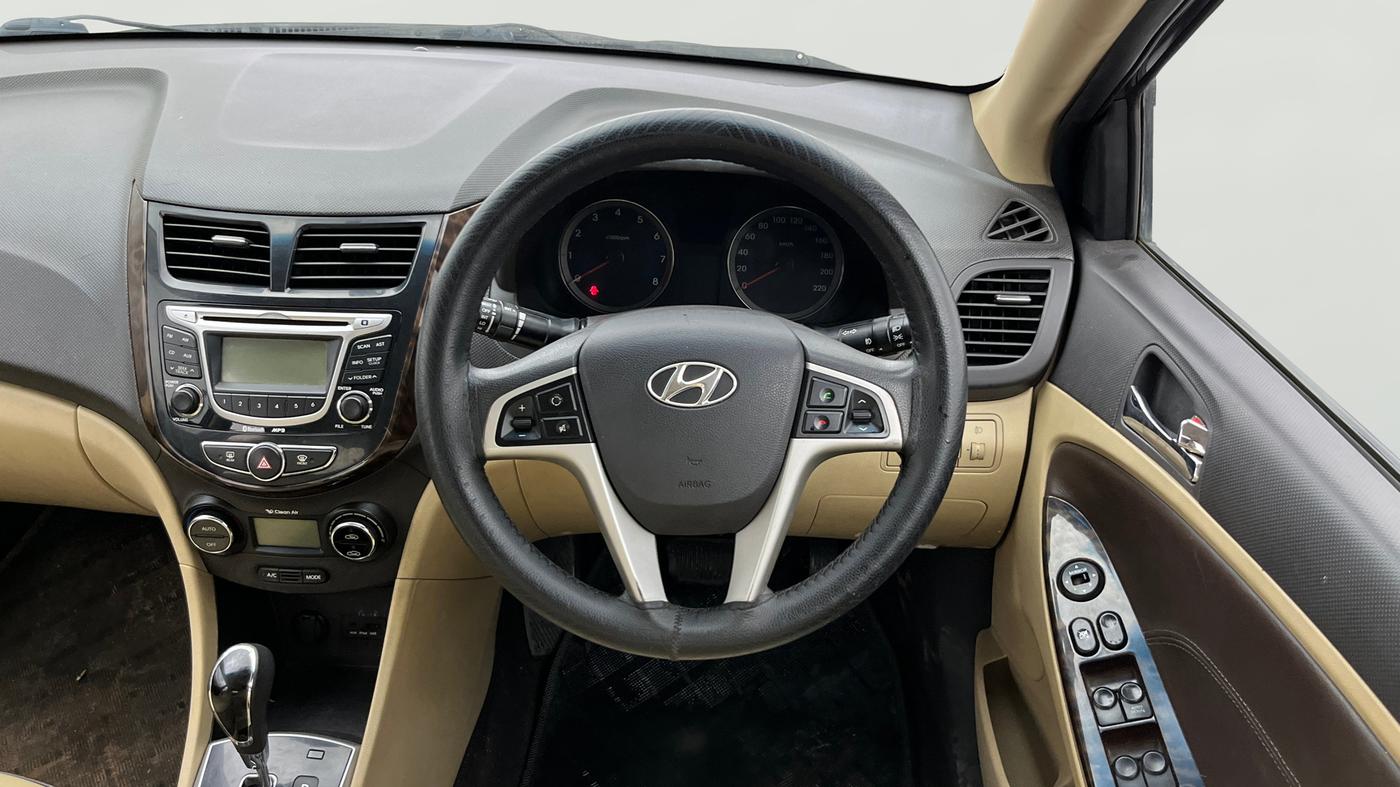 2013 Hyundai Verna FLUIDIC VTVT 1.6 EX AT, Petrol, Automatic, 88,573 km, Steering Wheel Close Up
