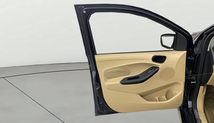 2018 Ford Figo Aspire TITANIUM 1.2 PETROL, Petrol, Manual, 42,113 km, LHS Front Door