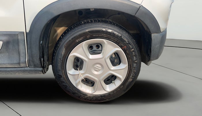 2022 Maruti S PRESSO VXI (O), Petrol, Manual, 15,424 km, Right Front Wheel