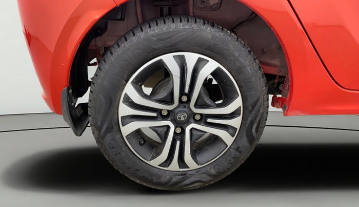 2024 Tata Tiago XT RHYTHM PETROL, Petrol, Manual, 1,648 km, Right Rear Wheel