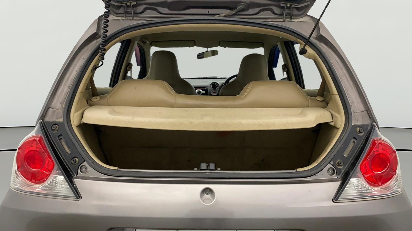 2013 Honda Brio S MT, Petrol, Manual, 97,701 km, Boot Open Zoomed View