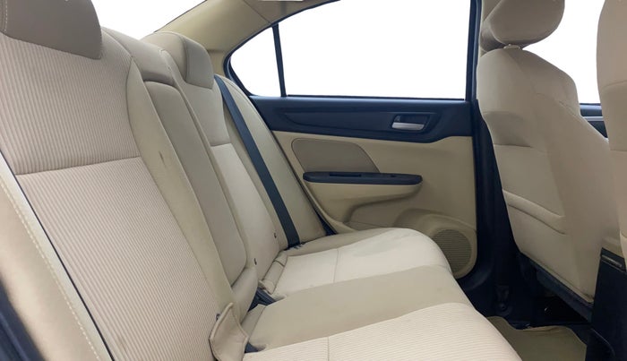 2022 Honda Amaze 1.2L I-VTEC VX CVT, Petrol, Automatic, 20,853 km, Right Side Rear Door Cabin