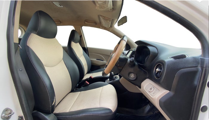 2019 Hyundai NEW SANTRO SPORTZ MT, Petrol, Manual, 84,906 km, Right Side Front Door Cabin