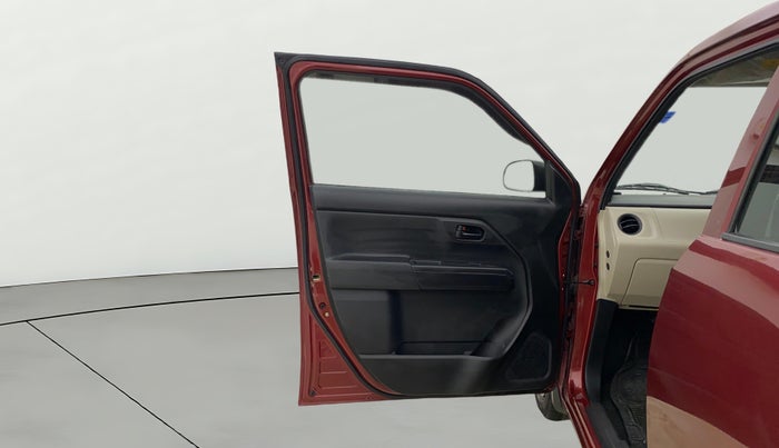 2022 Maruti New Wagon-R LXI CNG 1.0, CNG, Manual, 31,382 km, LHS Front Door