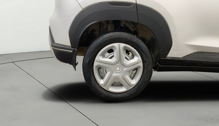 2021 Nissan MAGNITE XE, Petrol, Manual, 29,360 km, Right Rear Wheel