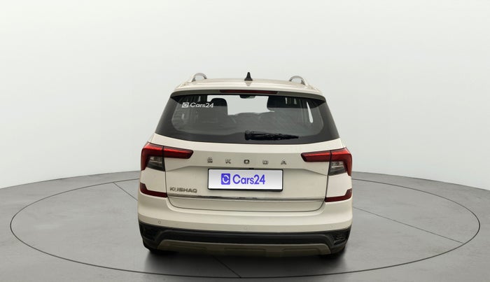 2022 Skoda KUSHAQ STYLE 1.0L TSI AT (6 AIRBAGS), Petrol, Automatic, 24,434 km, Back/Rear