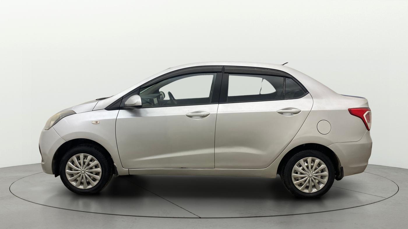 2015 Hyundai Xcent BASE 1.1, Diesel, Manual, 1,09,175 km, Left Side