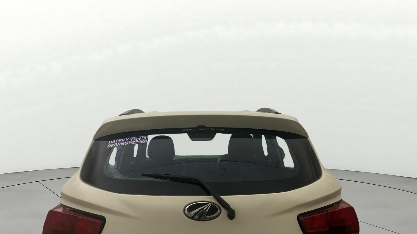 2016 Mahindra Kuv100 K8 D 5 STR, Diesel, Manual, 89,762 km, Rear Windshield