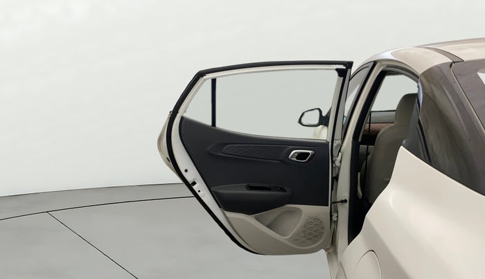 2020 Hyundai AURA SX 1.2 (O), Petrol, Manual, 76,765 km, LHS Rear Door