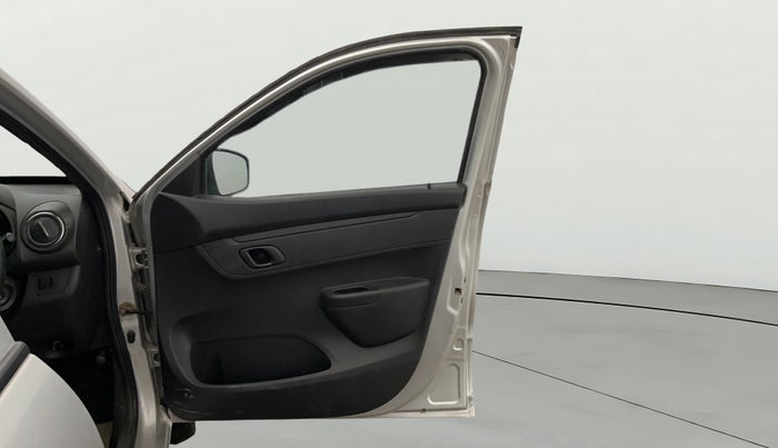 2019 Renault Kwid RXL, Petrol, Manual, 48,746 km, RHS Front Door