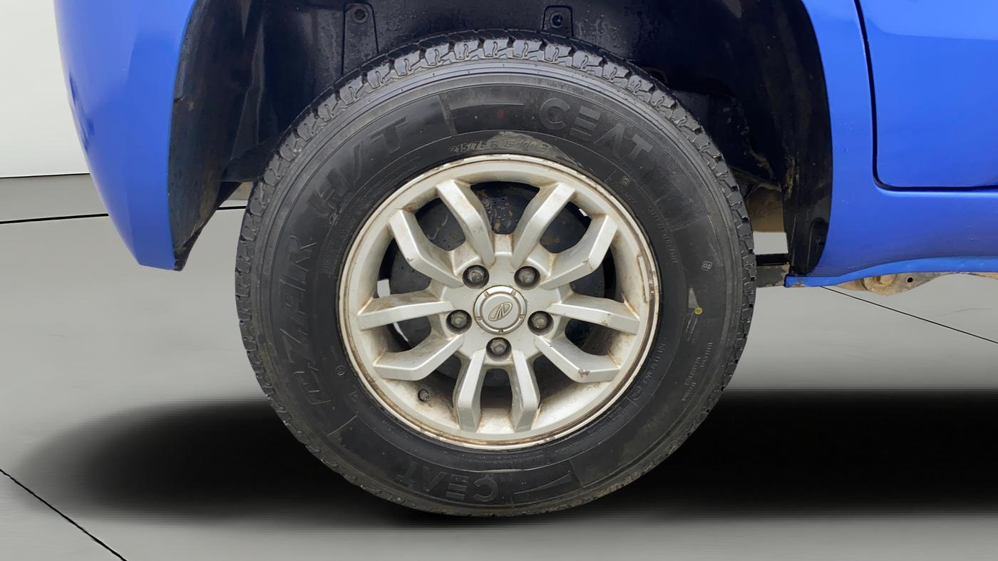2016 Mahindra TUV300 T8, Diesel, Manual, 89,304 km, Right Rear Wheel