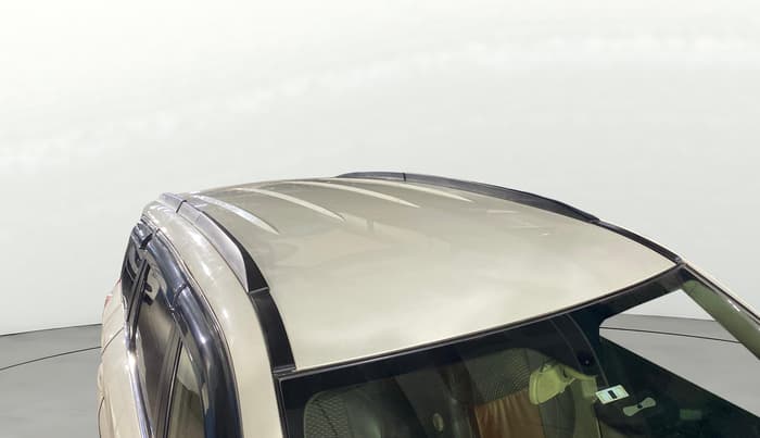 2017 Mahindra XUV500 G AT, Petrol, Automatic, 33,108 km, Roof