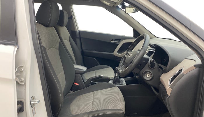 2016 Hyundai Creta SX 1.6 DIESEL, Diesel, Manual, 42,787 km, Right Side Front Door Cabin