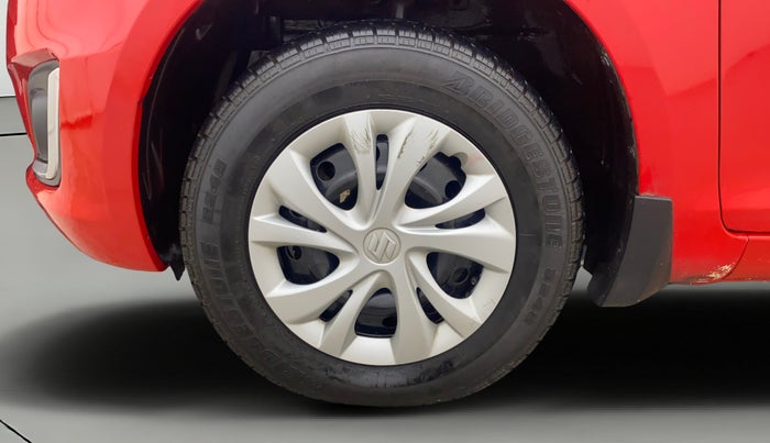 2017 Maruti Swift VXI O, Petrol, Manual, 37,272 km, Left Front Wheel