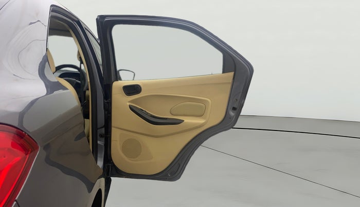 2016 Ford Figo Aspire TITANIUM 1.2 PETROL, Petrol, Manual, 43,432 km, RHS Rear Door