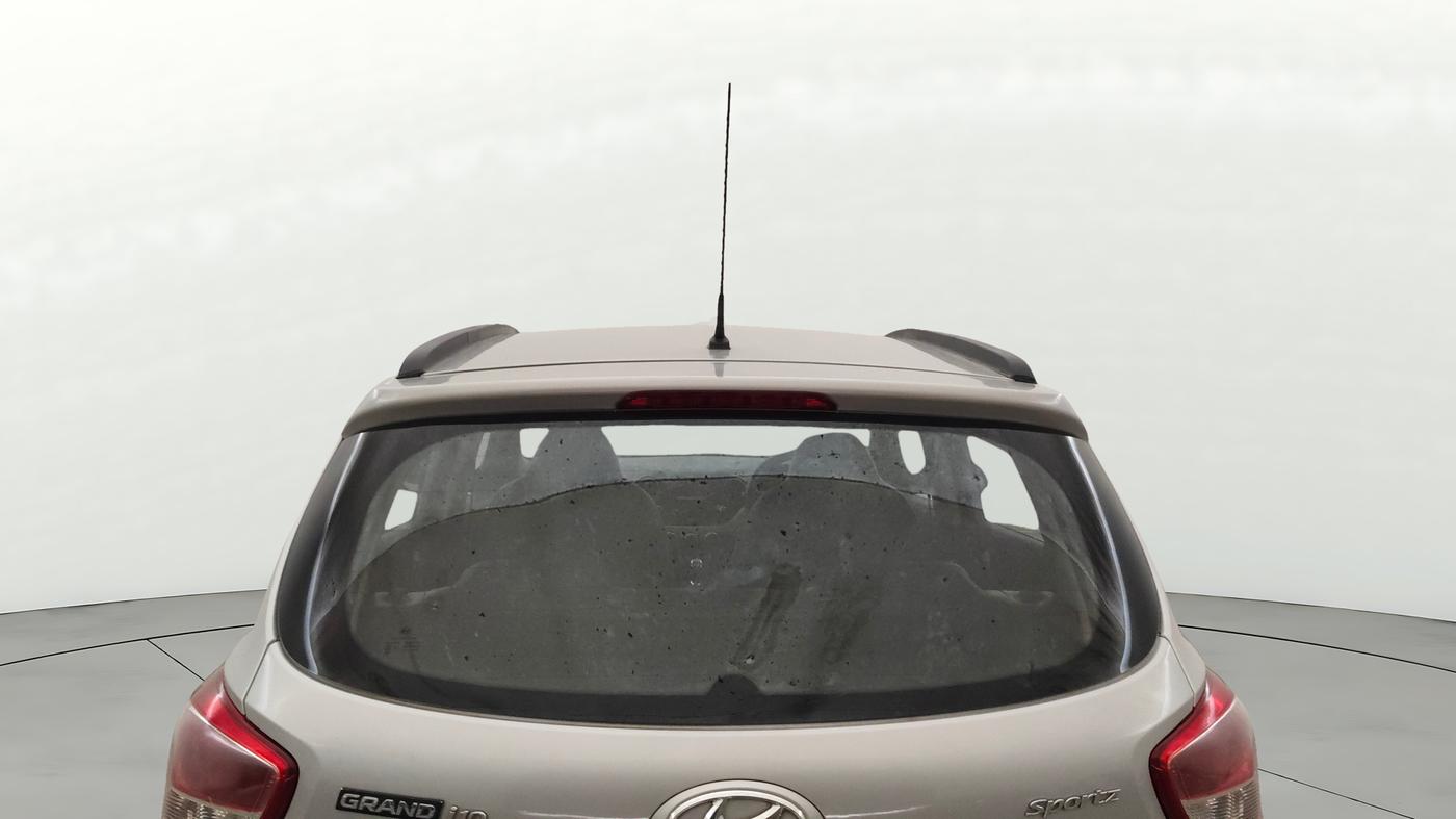 2015 Hyundai Grand i10 SPORTZ 1.2 KAPPA VTVT, Petrol, Manual, 31,211 km, Rear Windshield
