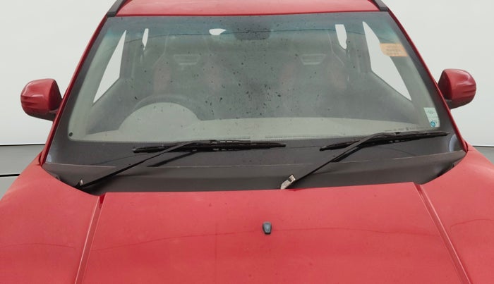 2016 Mahindra Kuv100 K8 D 6 STR, Diesel, Manual, 26,028 km, Front Windshield