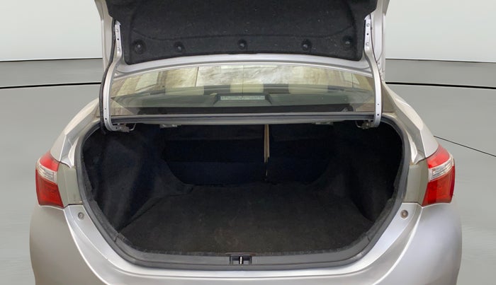 2016 Toyota Corolla Altis G CVT PETROL, Petrol, Automatic, 56,430 km, Boot Open Zoomed View