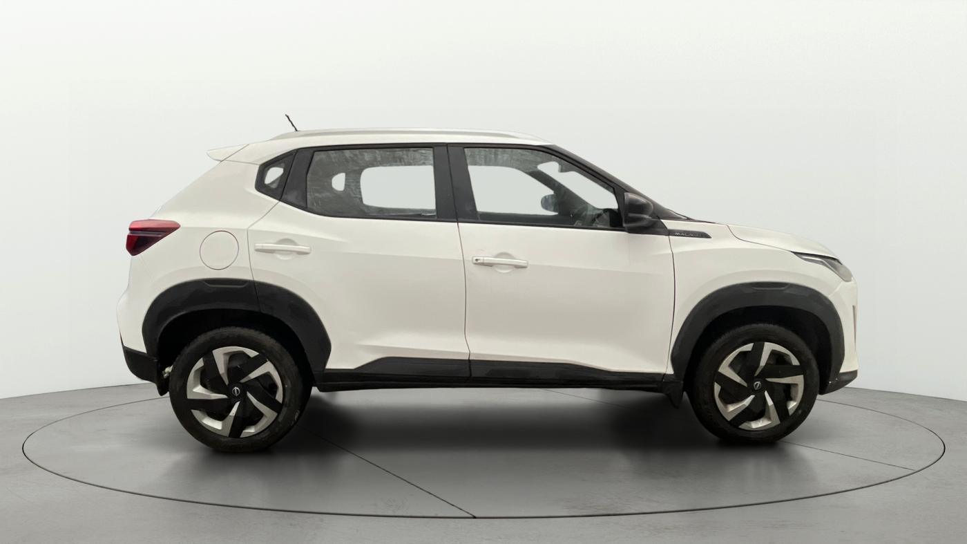 2021 Nissan MAGNITE XL, Petrol, Manual, 19,105 km, Right Side View