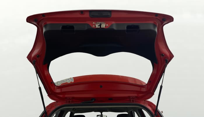 2019 Maruti Swift VXI, Petrol, Manual, 68,492 km, Boot Door Open
